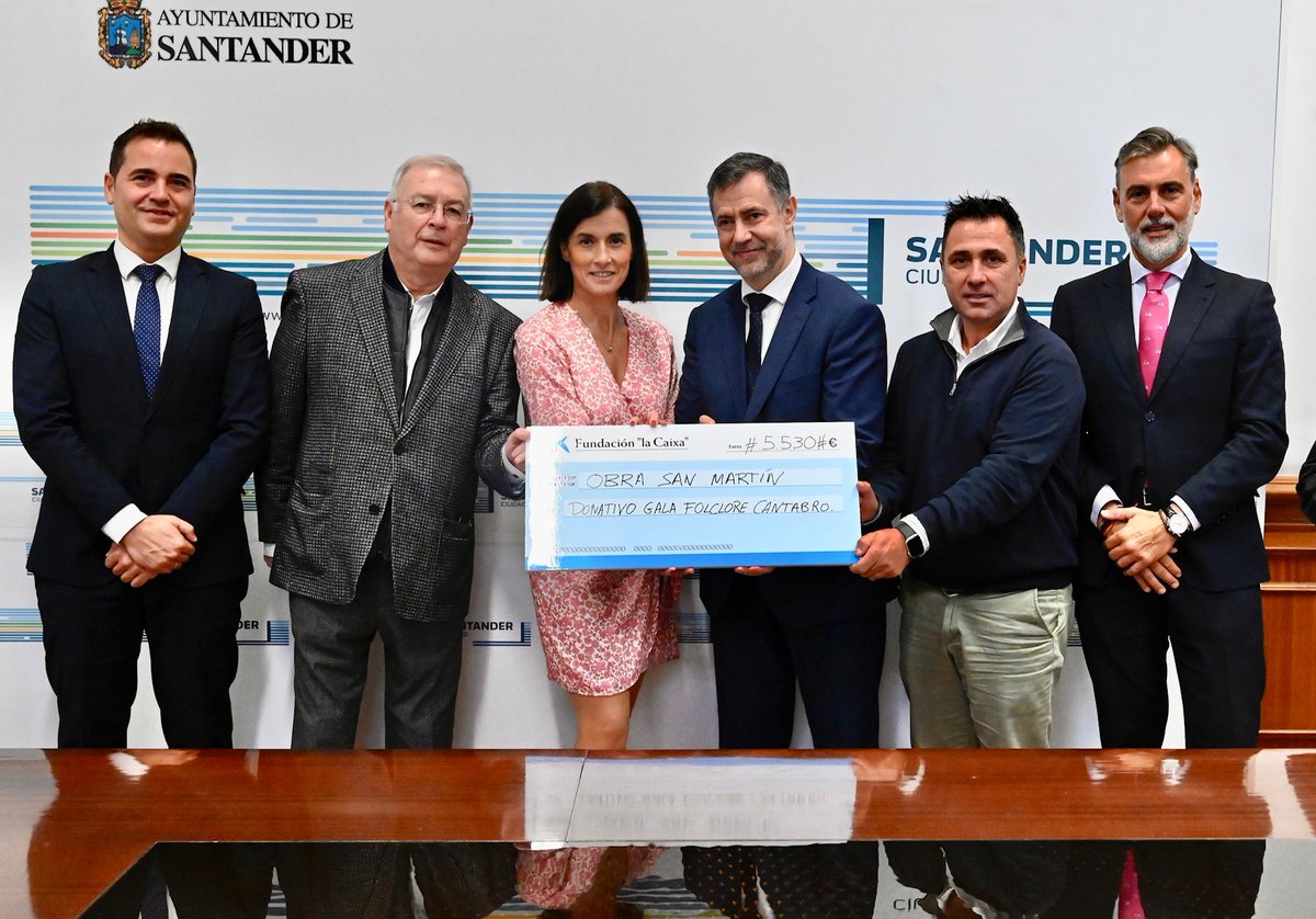 Hemos entregado un cheque de 5.330 euros a la Fundación Obra San Martín, una cantidad recaudada en la XXIII Gala del Folclore Cántabro.
‼️Gracias a la solidaridad de los santanderinos y los cántabros podemos contribuir a la llamada de las entidades que más nos necesitan
