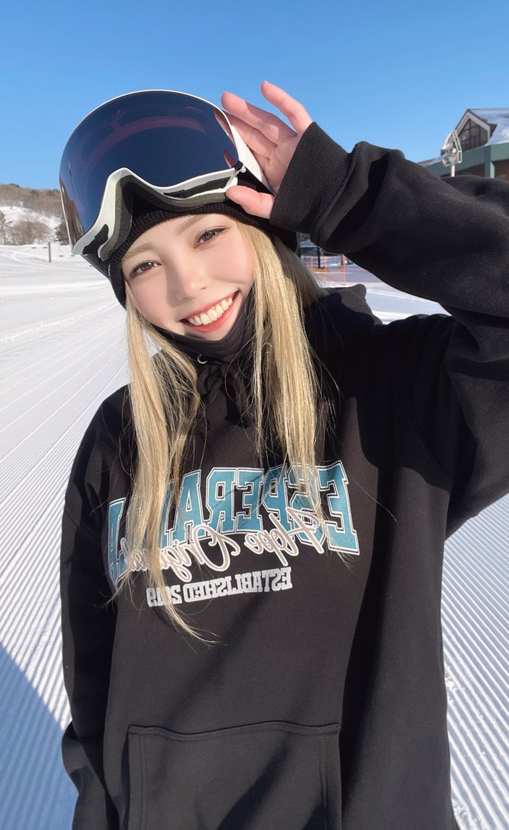 snowangelsnb12's tweet photo. 今年は滑れないんだけど
HOPEは活動するので…
変わらずお願いします🏂
.
https://t.co/PM6uJ12pZd https://t.co/P7saMAwANk