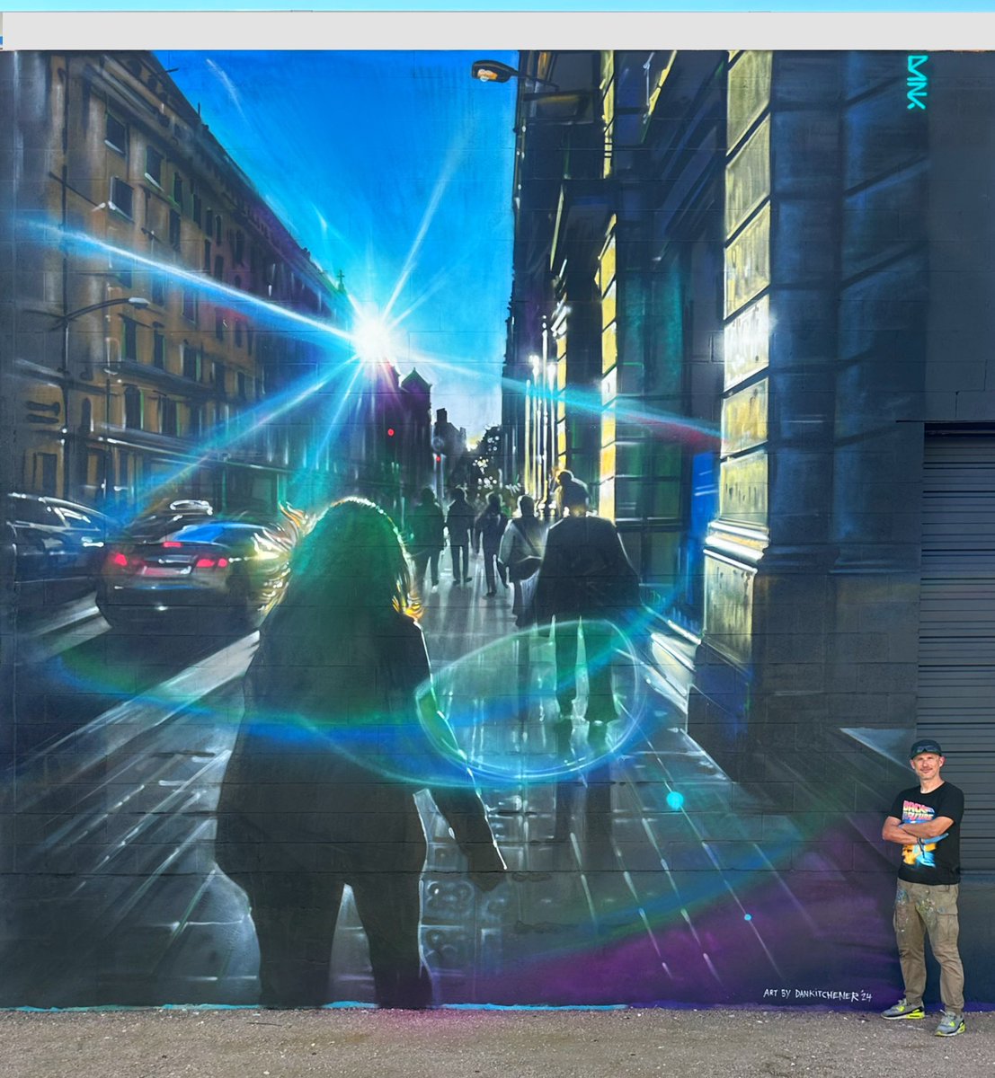 Here’s my epic new mural here in super sunny Houston, Texas - as I’ve mentioned this mural took me juts over a day, which even for me is crazy quick - it’s because I had the image in mind for some time - based on my photography in Barcelona last year - freehand spray paint