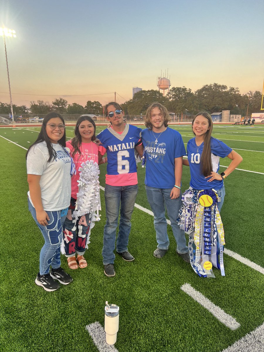 fca_natalia's tweet photo. Natalia FCA was represented well at the homecoming parade and pep-rally! Proud of our student athletes for putting in the work to build and share their faith💙 
FCA Reps this year- 
Alexys Rodriguez 
Denton Nelson https://t.co/X8IIy8xfXB