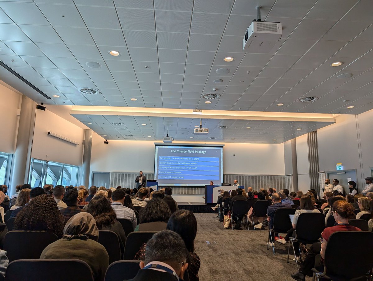 drgandalf52's tweet image. Packed house for AKT support for IMGs with @GP5TCPD team @drtarageorge and Naveen Jayadev at #RCGPAC24
