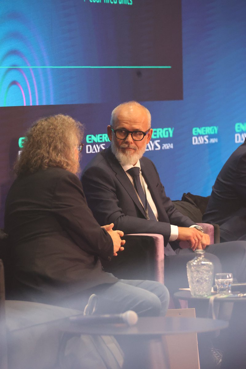 Grzegorz Lot na <a href="/Energy_Days/">Energy Days</a>: naszym nawigatorem są klienci. To oni wskazują wymagane kierunki rozwoju. Profesjonalny biznes potrafi wsłuchiwać się w te wskazówki. Najważniejsze są dla nas stabilność regulacyjna i przejrzyste zasady gry. Zadaniem zarządu jest wykorzystanie