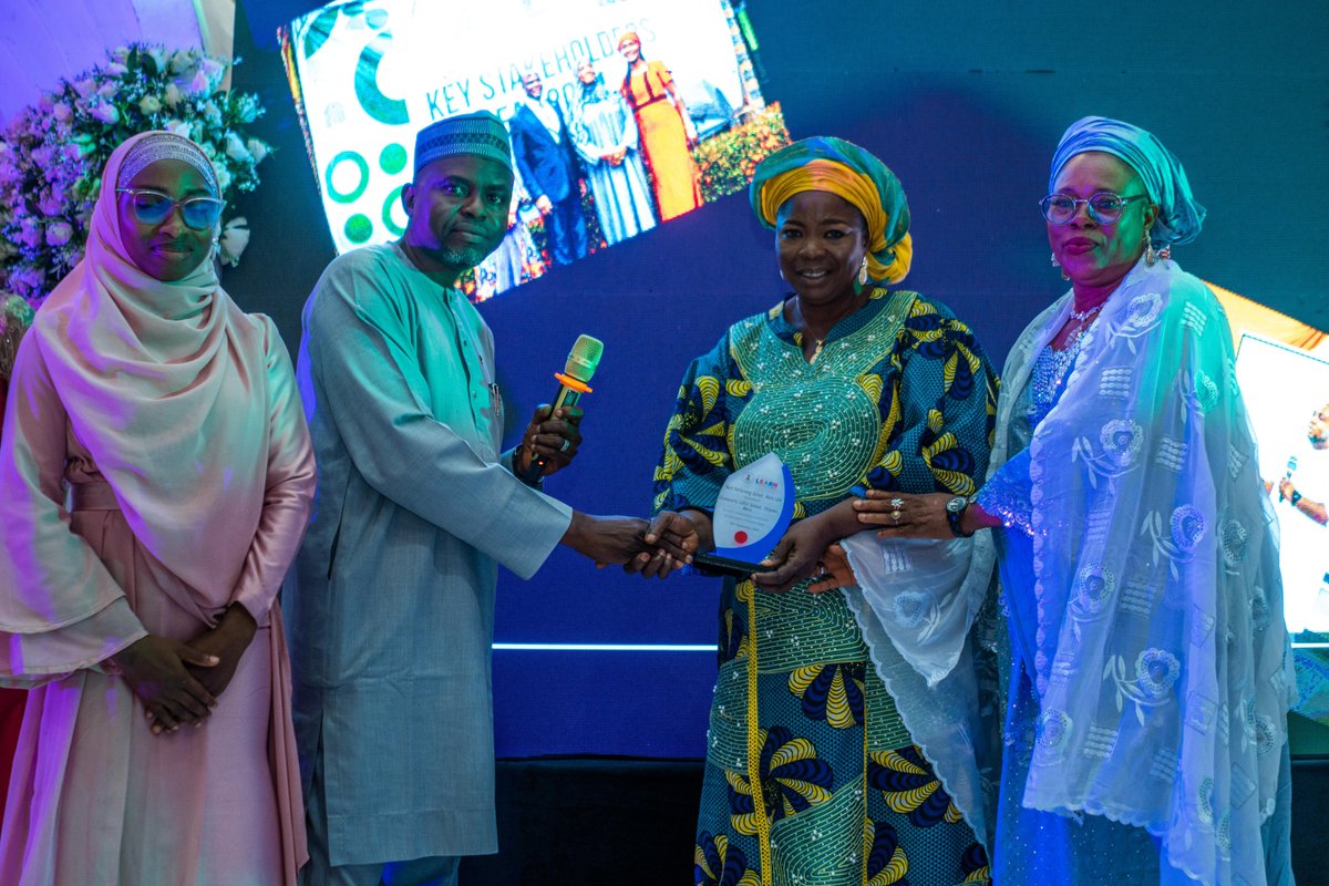 KwaraLEARN's tweet image. Key Stakeholders Retreat 2024 - Consolidating the Gains of KwaraLEARN
Best Performing School Moro LGA - Community LGEA School, Onipako