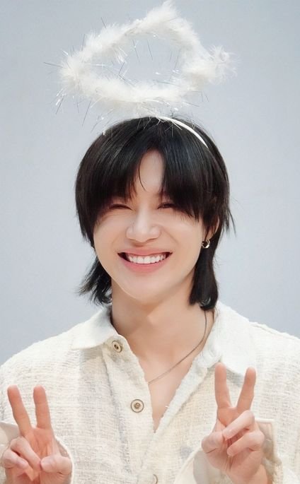 5hawols_Fairy's tweet photo. Today it's Angel day in Korea and it's also my birthday😇✨🥳🎉I'm so grateful to have you in my life SHINee World because you make my days more bright and beautiful🥹✨💎I love you so much❤️🫶Thank you for being the sweetest family ever🫂💗Be happy and healthy!🥰 #Shawolforlife https://t.co/o9w0gpzJmJ