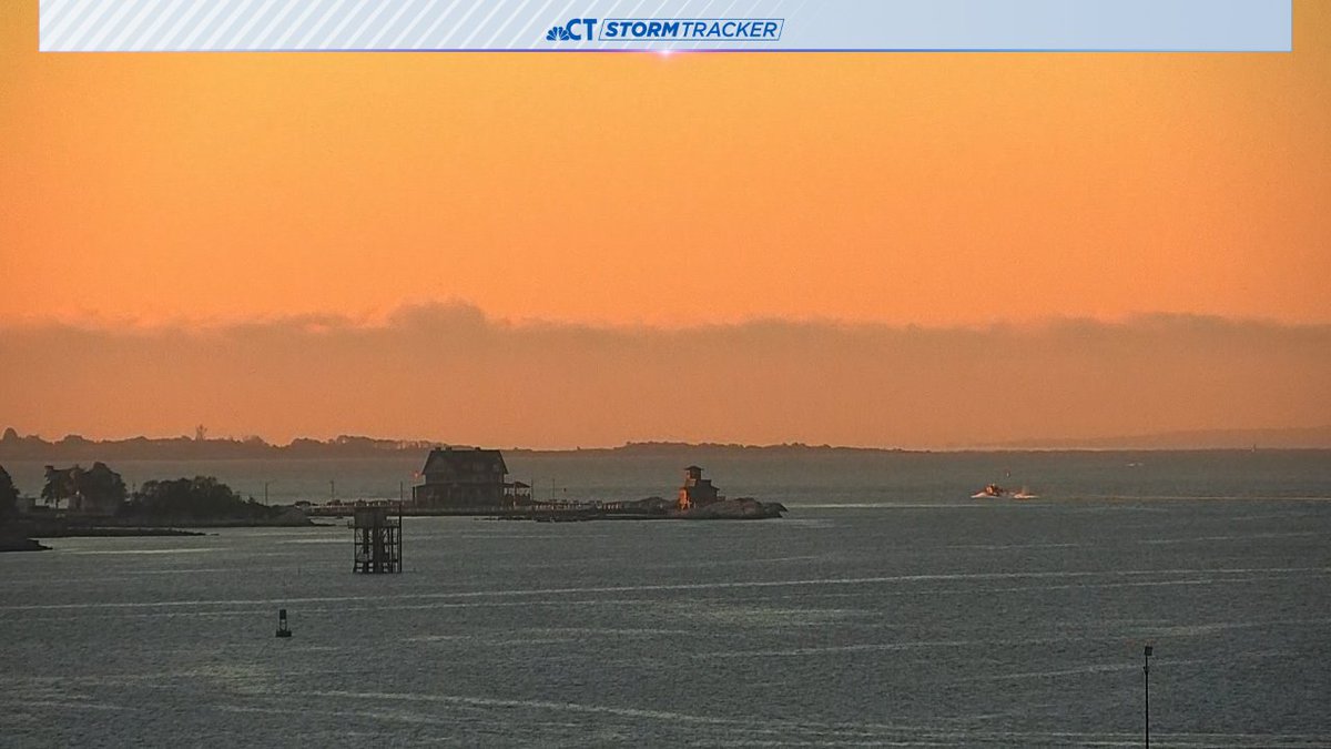 bobmaxon's tweet photo. What a morning on our cameras, all HDTV and looking amazing this morning! Nice day ahead, again. #NBCCT https://t.co/qeYCjPmoBO