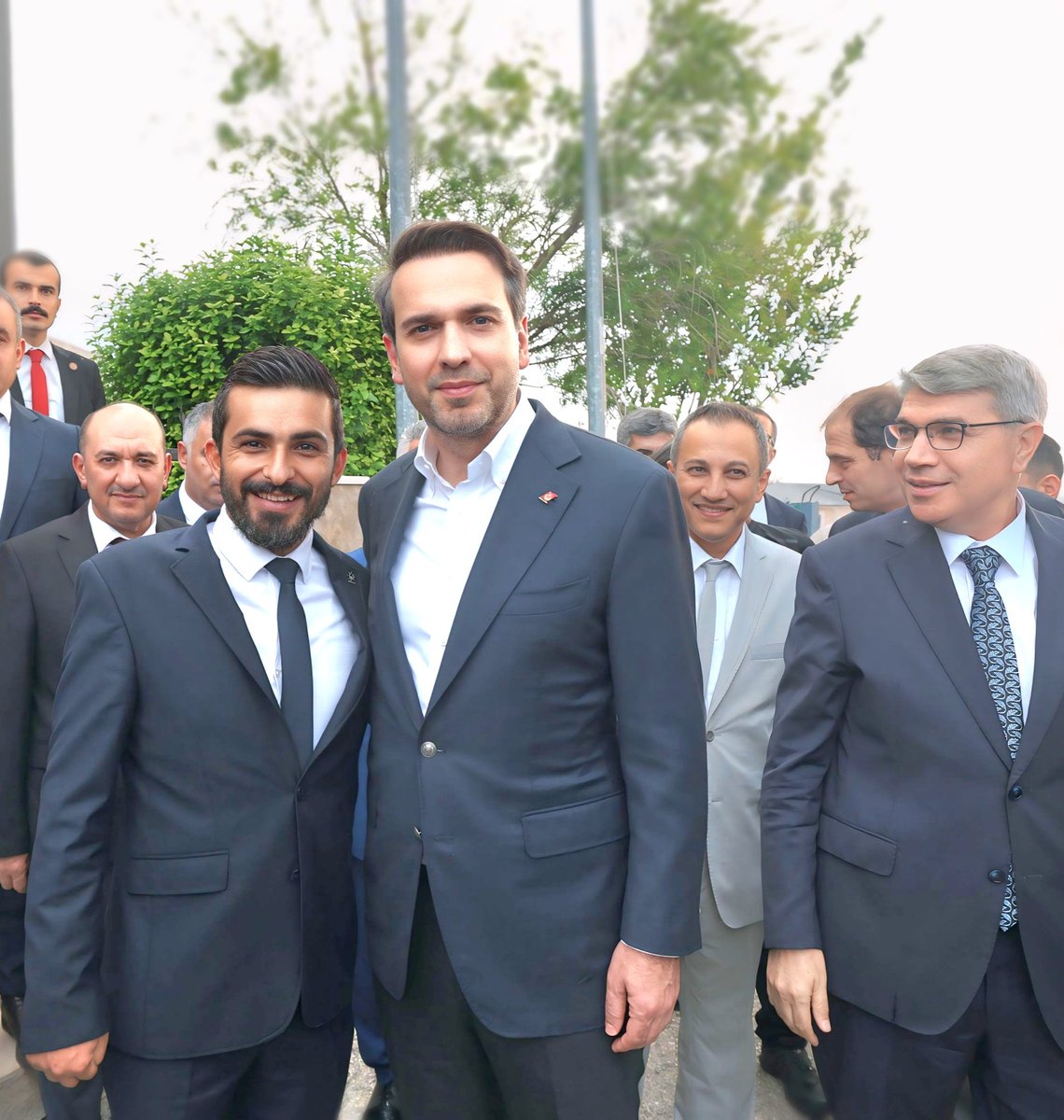 LColakca's tweet image. Enerji ve tabi kaynaklar bakanımız Sn. Dr. Alparslan BAYRAKTAR’ı  Kadirli Organize Sanayi bölgesinde ağırladık. Sn. Bakanımız’a Kadirliye vermiş oldukları emekleri i için teşekkür ediyoruz. #osmaniye #kadirli #enerjivetabikaynaklar 
@aBayraktar1 
@GulsoySeydi 
@catal_mucahit