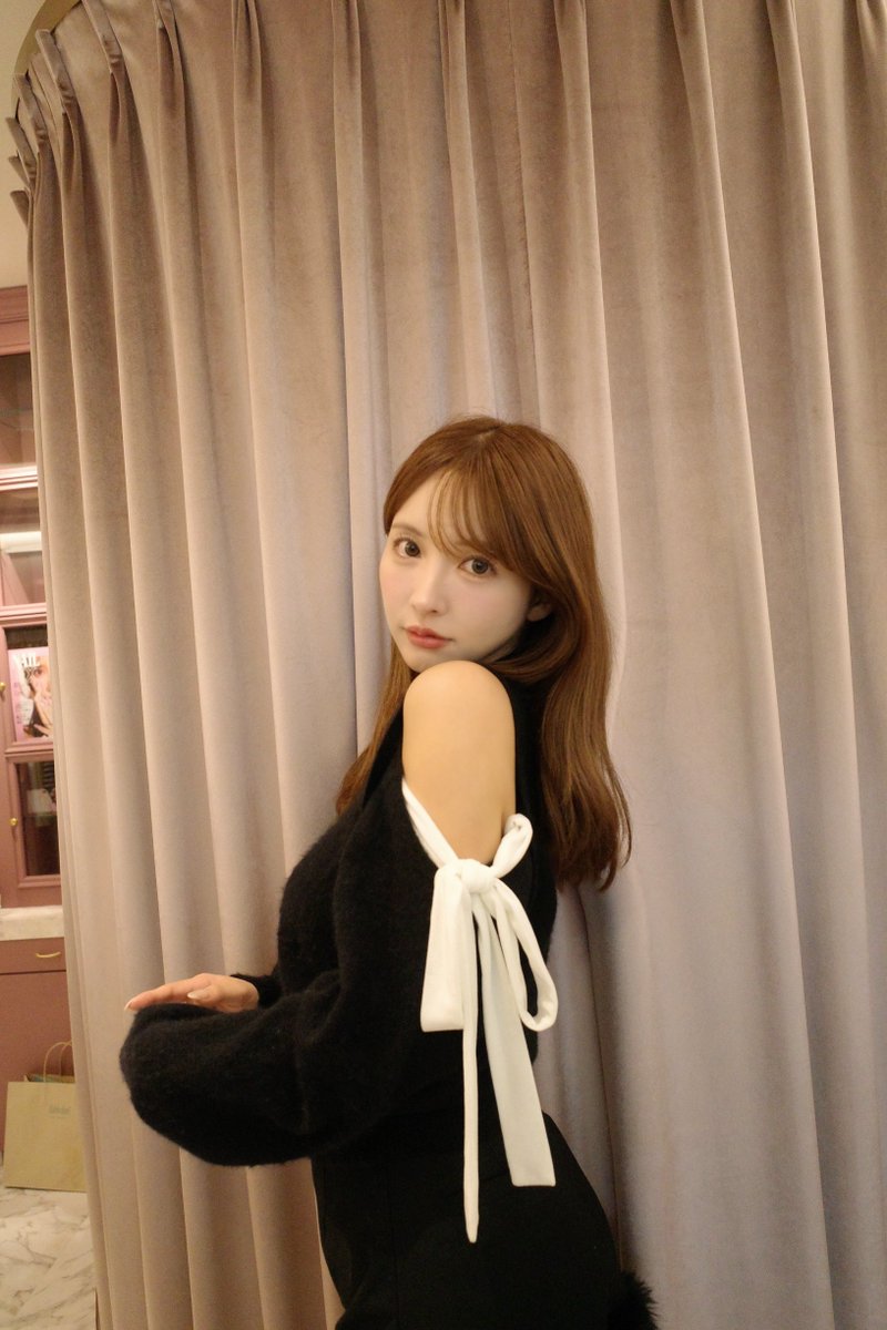 LILY BROWNの展示会で
オーダーしたお気に入りアイテム
着まわしてみた🧸🤍

10月3日12時～
オンラインで先行予約始まってます🩷

@_LilyBrown 
#PR https://t.co/ADm1pA4Wvs