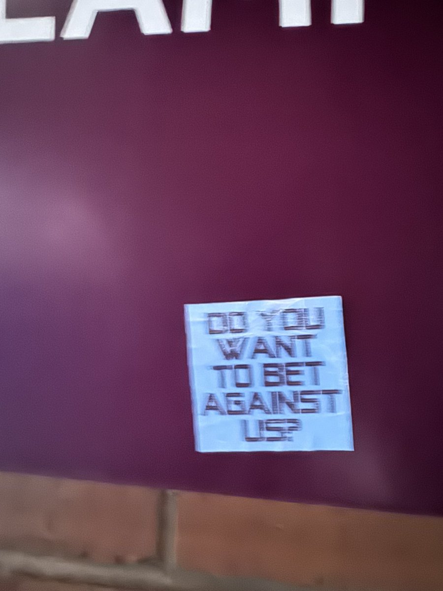 stuartdev's tweet photo. @AVFCOfficial 🟪🟦🙌 https://t.co/y5eq35aect