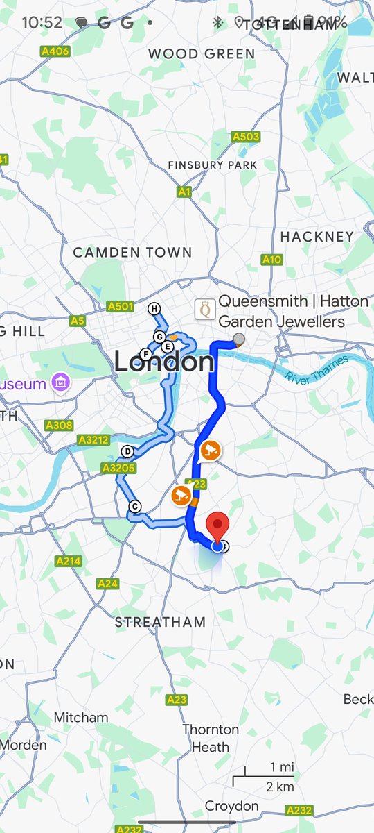 LindsayGalvin's tweet photo. It's London bookshop tour day 1 of 2 for 🐦‍🔥 The Great Phoenix of London 🐦‍🔥. 1st and 2nd stop hopefully sets the tone with the lovely new @PaperCatBooks and gorgeous Chocolit thank you so much for your support! 

Now off in my UBER again
...
@chickenhsebooks @DA_Agency https://t.co/33d3n94v1Q