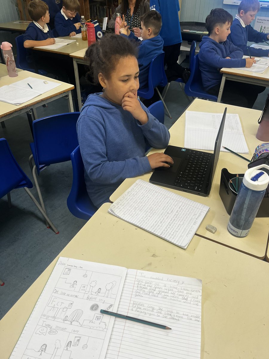 NewtongrangePS tweet media