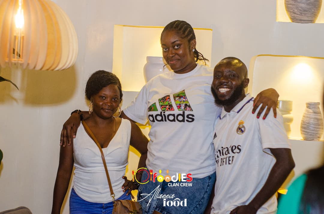 foodiesclancrew's tweet photo. One cannot think well, love well, sleep well, if one have not dinned well. 

📸 @alliseeis_food X @tomiwaakande_
📍 @pizza_novar Akobo, Ibadan. 

Welcome to the foodies clan, kindly drop a dm to be added to be added to our whatsapp community for more updates. 😊 

Thank you. https://t.co/nL3jVMw6uH