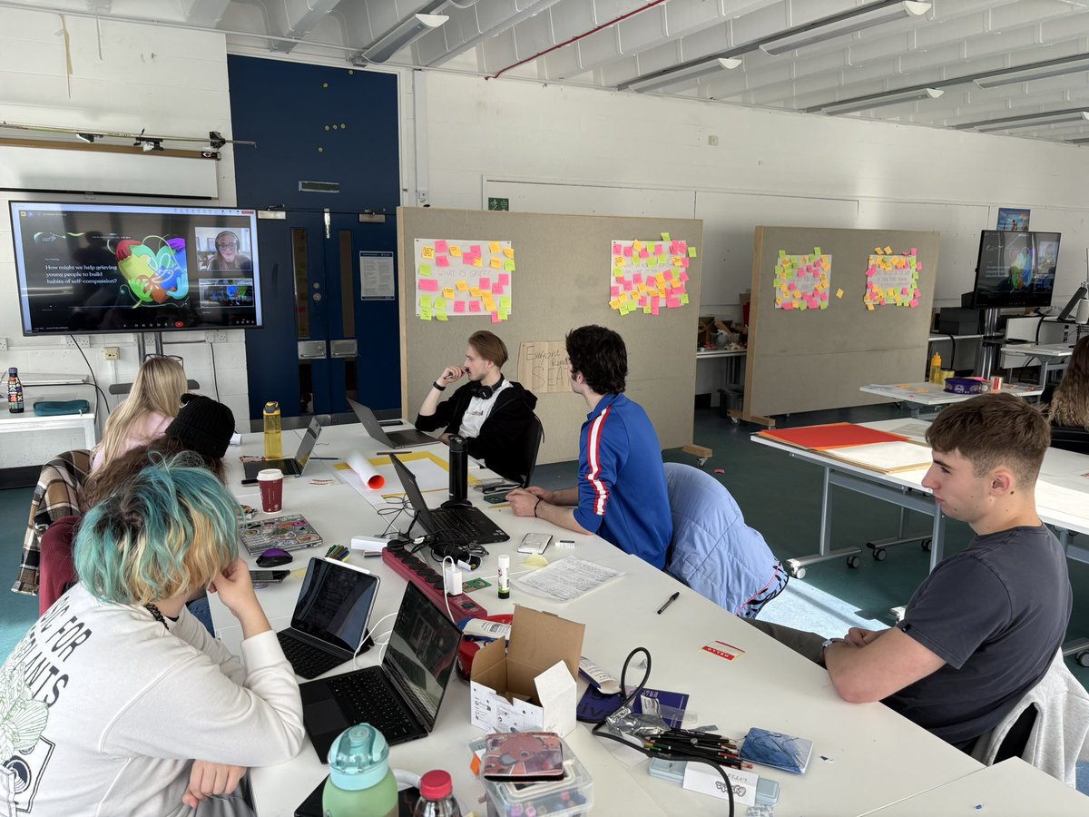 peg's tweet image. Building habits of self-compassion workshop led by The Firefly Project with @DJCAD Product and Experience Design students off to a great start so far. Sign up below to hear about their ideas this afternoon at 3.30pm as part of the @adascot festival ada.scot/online-buildin…