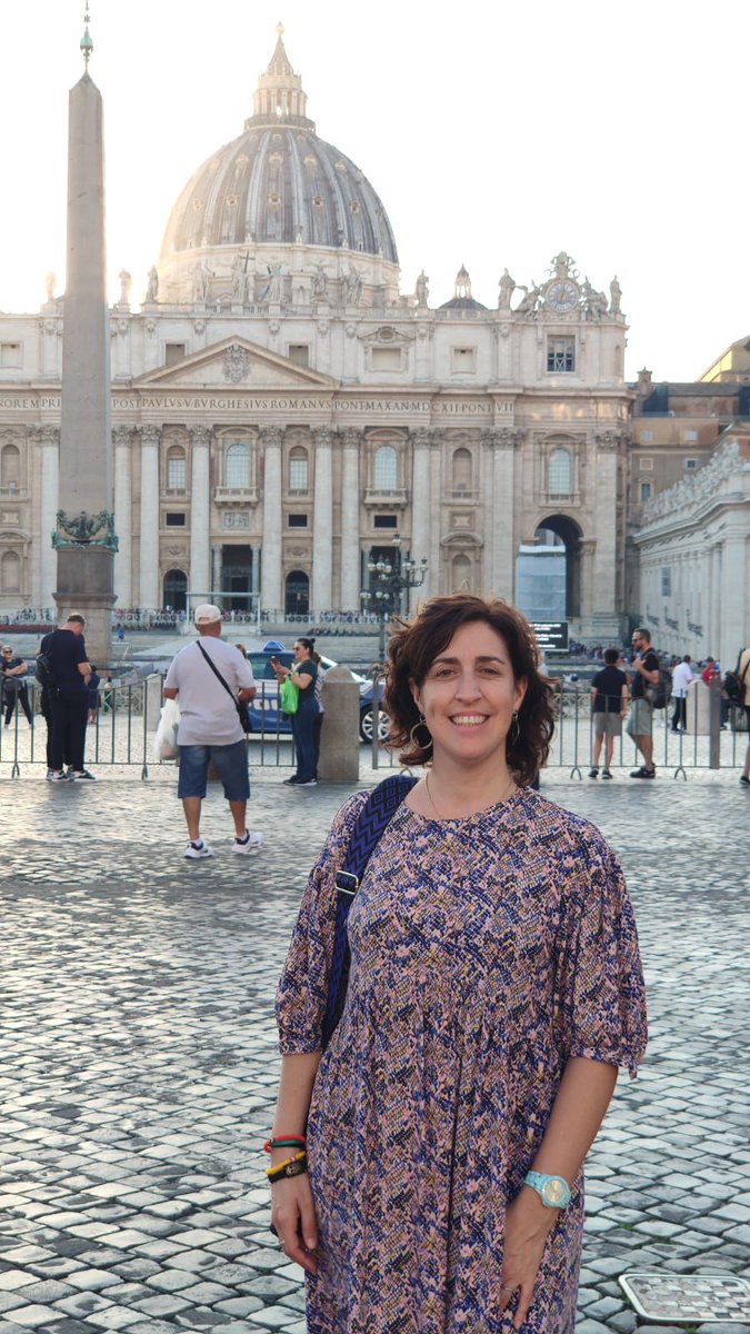 Eva nuestra presidenta se encuentra de nuevo en Roma para participar en los trabajos de la segunda sesión de la XVI Asamblea General del Sínodo de los obispos.
#Sínodo <a href="/Synod_va/">Synod.va</a>