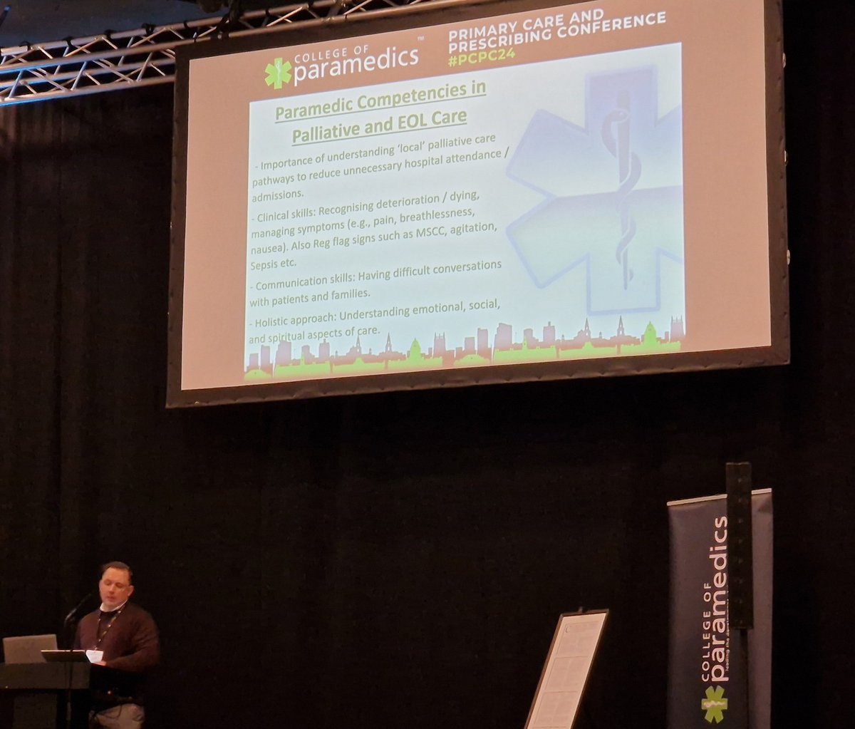 CoP_Yorkshire's tweet image. #pcpc24 EOL Care presented by Graham Turner - paramedics working with patients, carers and families to addtess fears,  expectations and symptom management with empathy and expertise ❤️