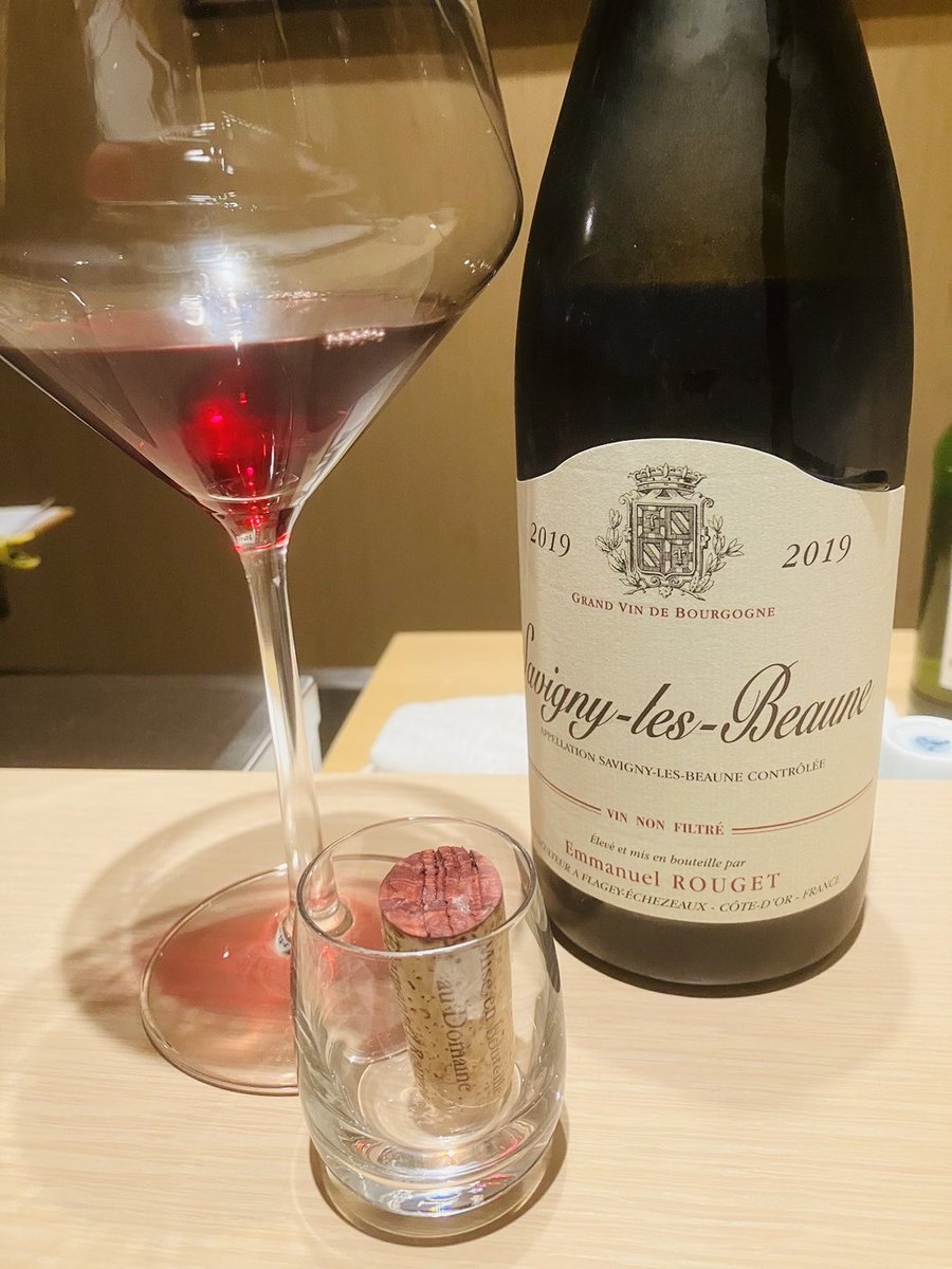 先日は、とっても美味しいワインに感激したー🍷また呑みたい♪
松茸と鱧の土瓶蒸しにも合いますー https://t.co/CrMEvIYc3M