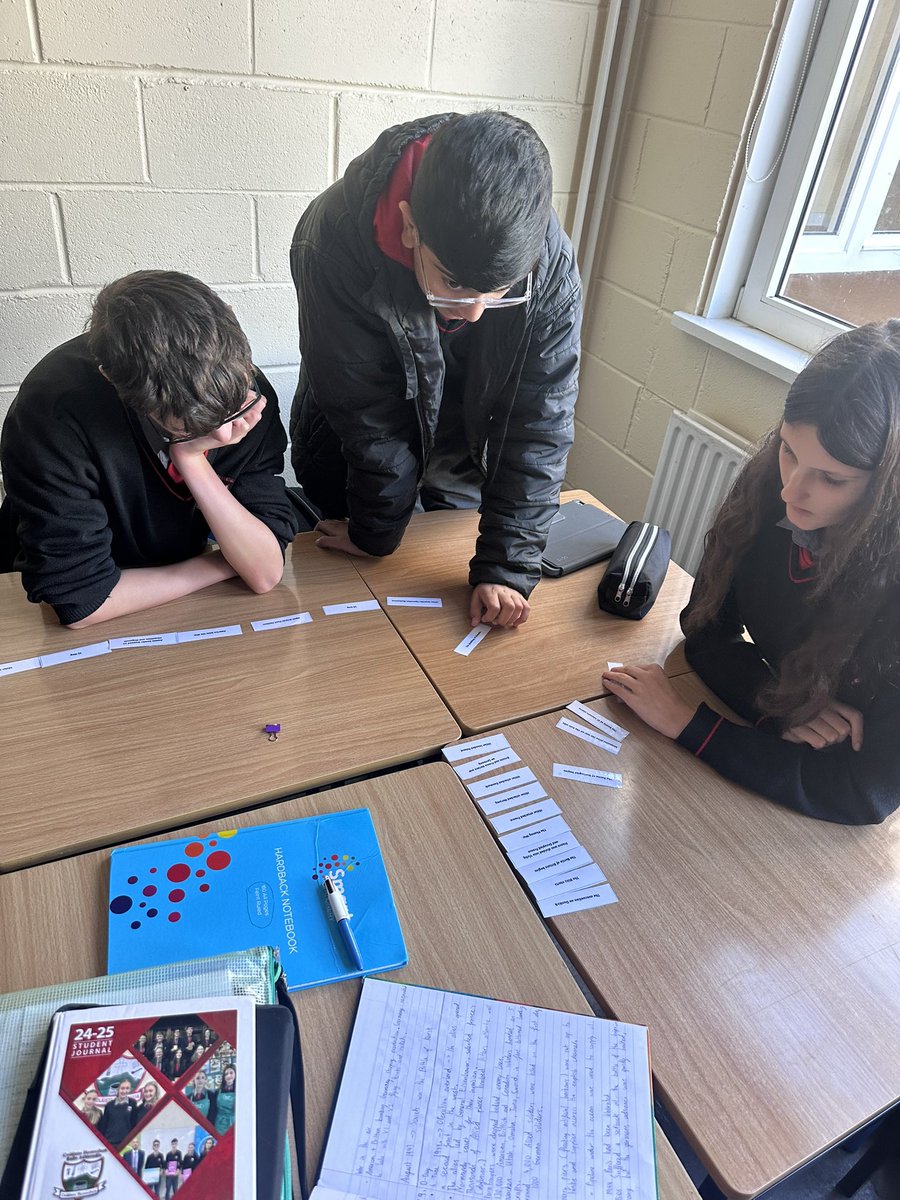 CFionnchua's tweet photo. 3rd Year History were busy in class this week. 
They worked in groups to put the main events of WWII into chronological order. 🔍
Bonus points if they did it under a certain time limit! 👏🏻 #jchistory #edchatie https://t.co/V5ynmyVeg7