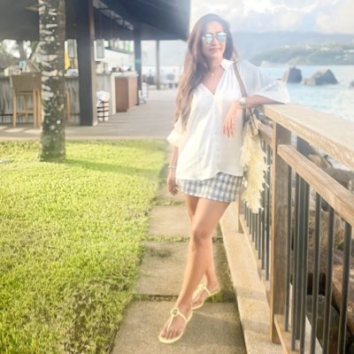 Sheetalshemlani's tweet photo. #NewProfilePic https://t.co/uu1qN06FwQ