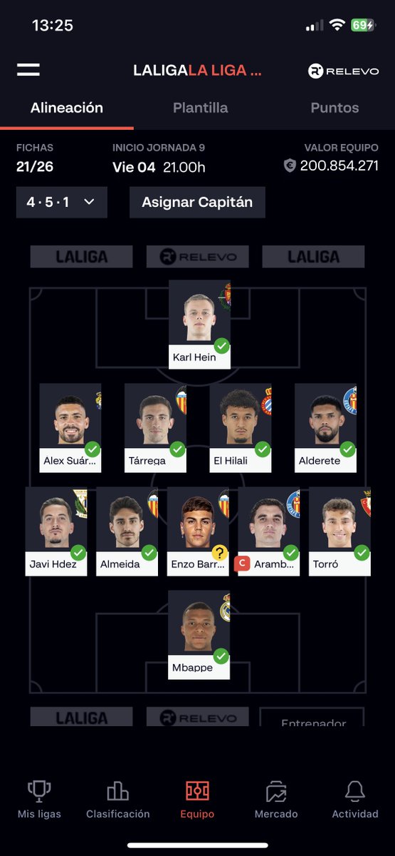 marcx_sbf's tweet photo. @MundoFutFantasy Banquillo: Sergio G,Nastasic; Guillamon, De Jong, Benito J; Akhomach
Cambios? https://t.co/UC7Zw0WOVn