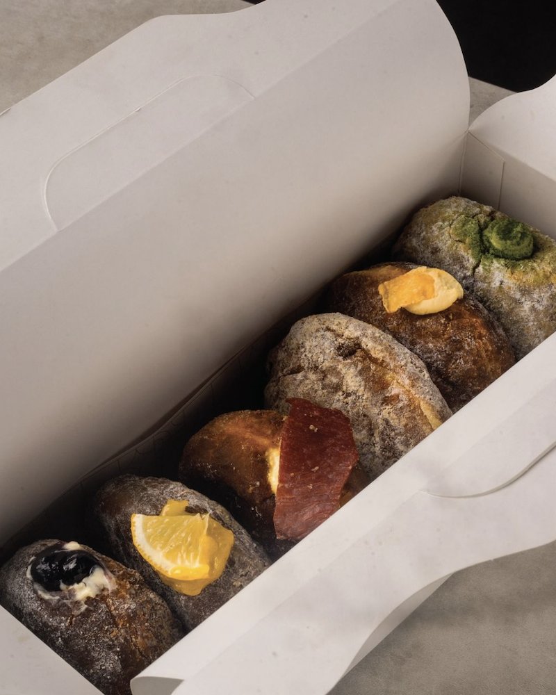 mamamlucu's tweet photo. kabocha donut by one eighty bakery
available in 10 flavors
⭐️ https://t.co/3QGTVQuUp5 https://t.co/56xvYbmHOx