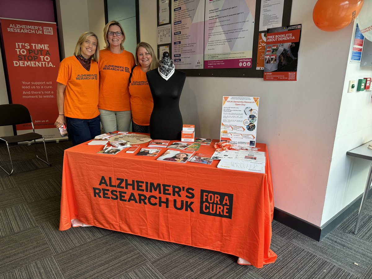 ARUK Thames Valley Network (@arukthamesv) on Twitter photo With thanks to all those involved in our first <a href="/AlzResearchUK/">Alzheimer's Research UK</a> Thames Valley Network Open Day, held last weekend at the <a href="/ArkTOxford/">ArkTOxford</a> Venue.
It was a great day of talks and stalls, showcasing the great research going on in our Network. With thanks to all those involved in our first <a href="/AlzResearchUK/">Alzheimer's Research UK</a> Thames Valley Network Open Day, held last weekend at the <a href="/ArkTOxford/">ArkTOxford</a> Venue.
It was a great day of talks and stalls, showcasing the great research going on in our Network.