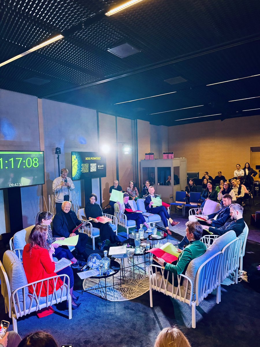 Adam Łukasiewicz tweet media