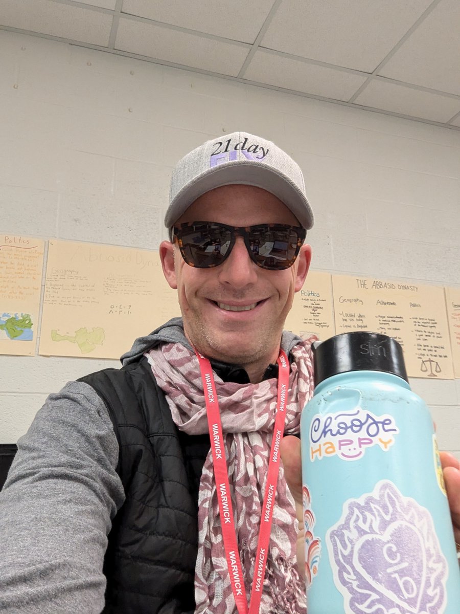 Demure soccer Mom. Felt cute. Might delete later.