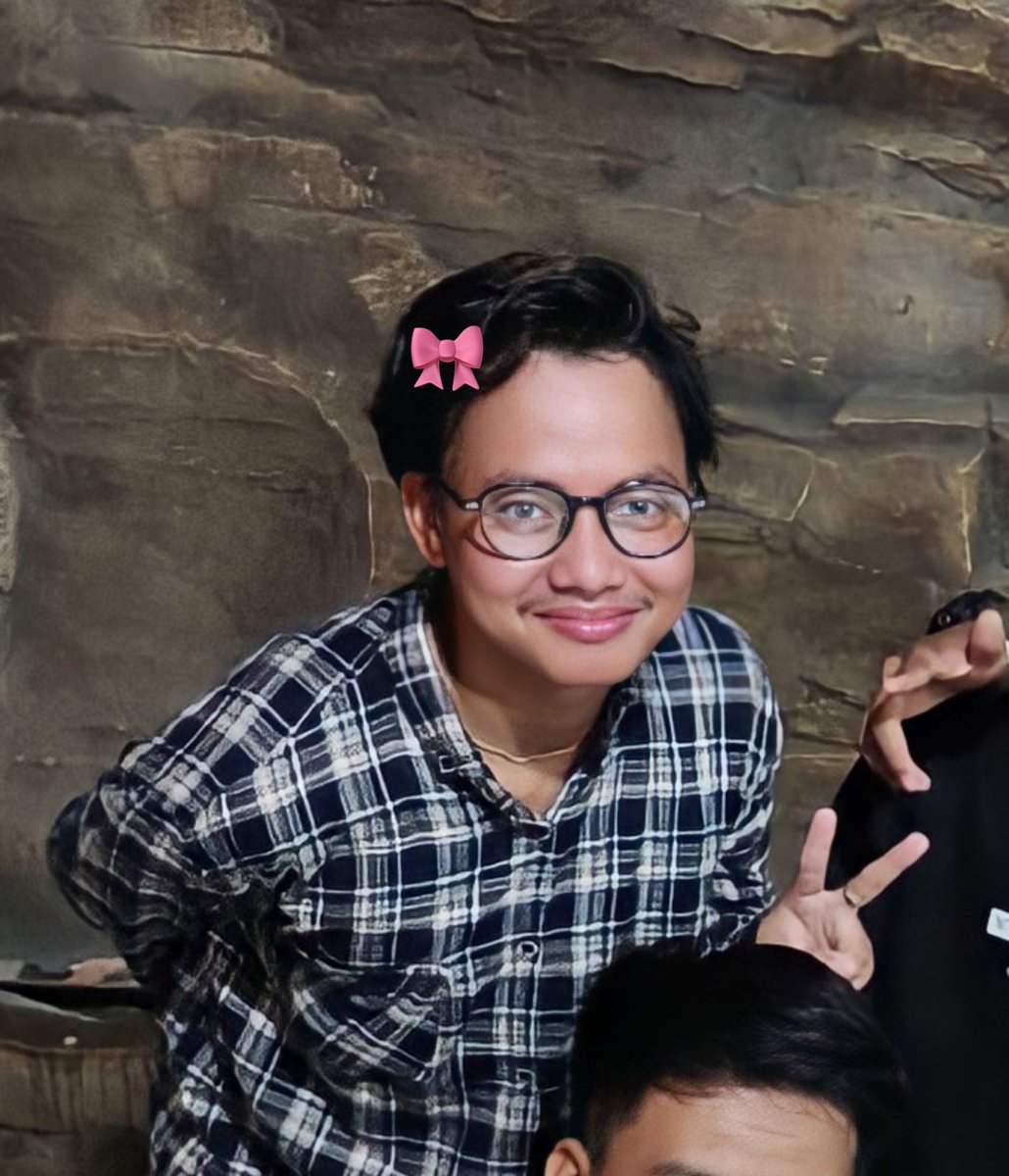 diyalxxx's tweet photo. klo b inggris nya melati kan "jasmine", kalo kamu "just mine" 😋💐 https://t.co/XACzg4DvCL