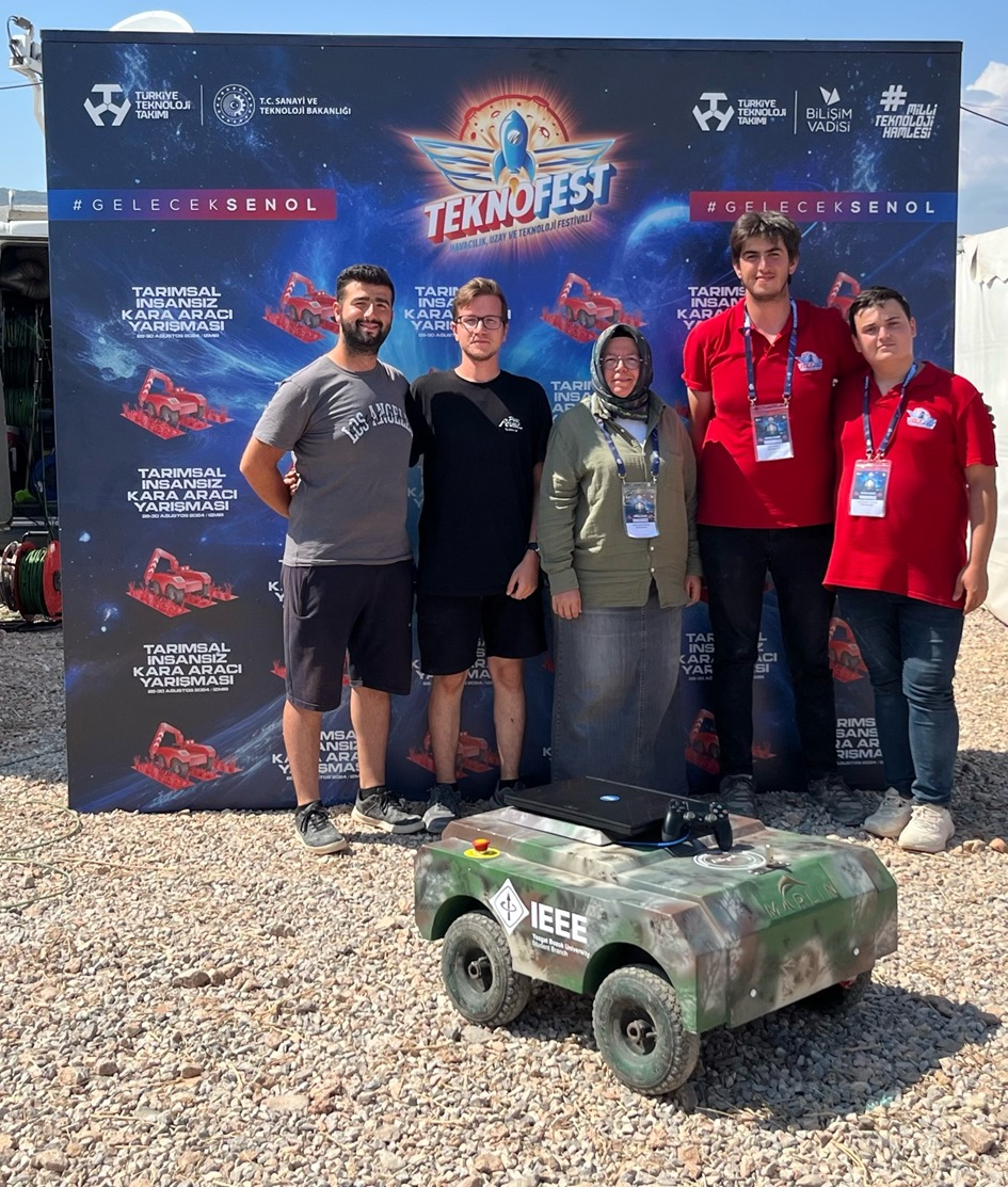 Üniversitemiz “IEEE Route 66” Takımı, TEKNOFEST 2024' te “ Tarımsal İnsansız Kara Aracı” Kategorisinde Türkiye 1.’si Oldu.

Ayrıntılar⤵️
bozok.edu.tr/haber/teknofes…