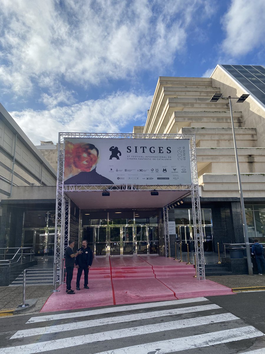 Después de un año esperando, volvemos a la carga con #Sitges2024! Diez días del mejor cine de terror, fantástico y de animación 🦍 <a href="/sitgesfestival/">Sitges Film Festival</a>
