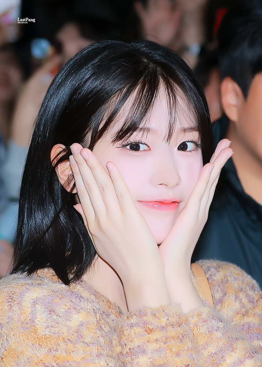 20241001 (2)
#아이브 #IVE #안유진 #AnYujin #유진 #YUJIN
