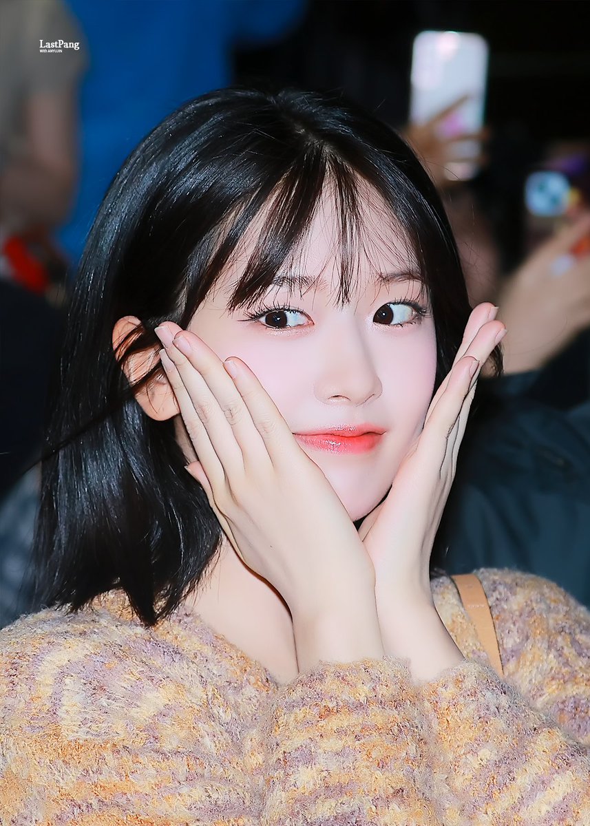 20241001 
#아이브 #IVE #안유진 #AnYujin #유진 #YUJIN