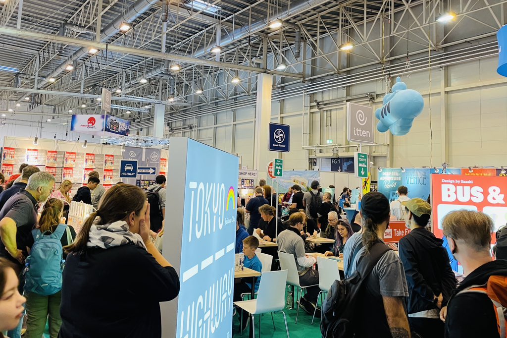 saashiandsaashi's tweet image. 【SPIEL: 5C111】ドイツ・エッセンのSPIEL’24開幕しました。設営中の幾多のトラブルを乗り越えてSaashi&amp;amp;Saashiとittenの２社共同ブースは開幕を迎えました。直後から多くの人に訪れていただいています。ありがとうございます。

@itten_games @itten_games_en #SPIEL #SPIEL24