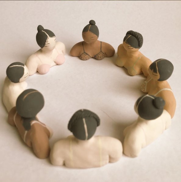 'Together' by Julia Ballenger, US contemporary ceramicist known for her work celebrating womanhood #WomensArt