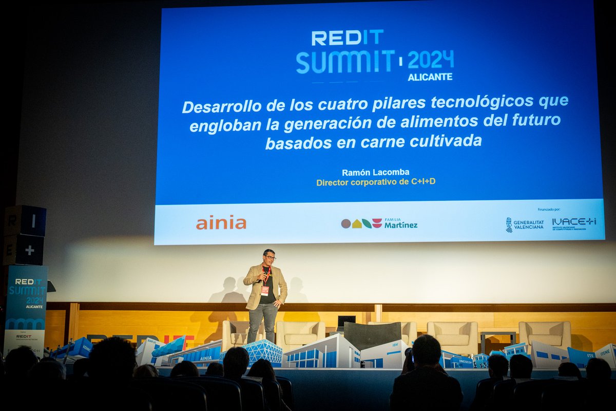 Redit_es's tweet photo. ¡Concluye el #REDITSummit2024 y solo podemos daros las gracias a todos! Muchas gracias a @GVAivace, por su apoyo siempre, gracias a los ponentes, a los asistentes, a las autoridades presentes… 🚀 Nos vemos en una nueva edición 🔥 ¿#REDITSummit2025? ¡Sigue atento a nuestras RRSS! https://t.co/qouGjQhy4h