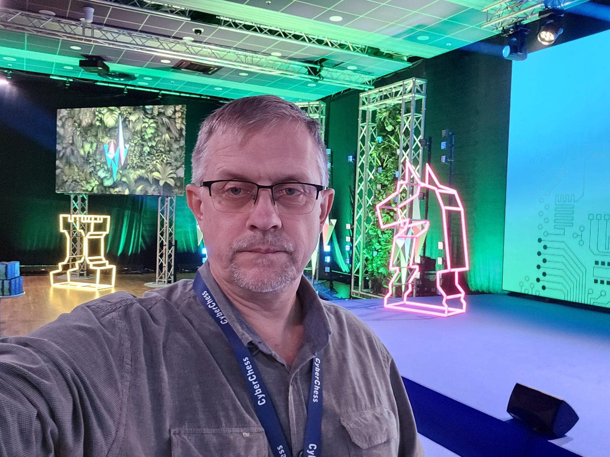 HORTUSDigital's tweet image. Kibertelpai nav robežu un ar to saistītie jautājumi kļuvuši par neatņemamu mūsdienu digitālās pasaules sastāvdaļu.

To nozīme ir īpaši alktuāla Latvijā, tāpēc arī mēs, HORTUS Digital, esam šeit, nozīmīgākajā kiberdrošības konferencē Baltijā “CyberChess 2024”.
#CyberChess