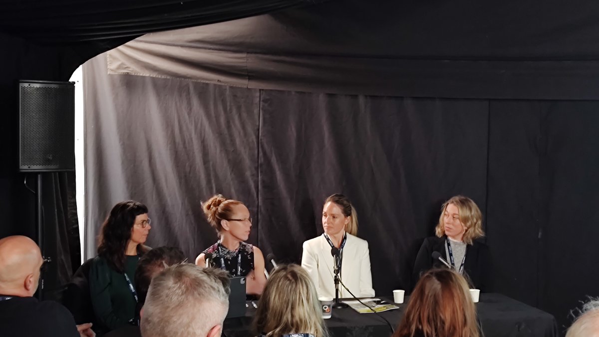 Fiona Baker tweet media