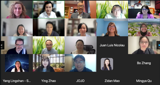 Sept. 19, the Howard Feiertag Department of Hospitality &amp; Tourism Management at Virginia Tech &amp; the School of Tourism Management at Sun Yat-Sen University co-hosted a webinar on "Digitalization &amp; AI Technology for Tourism Research and Education." 
htm.pamplin.vt.edu/news/2024/digi…