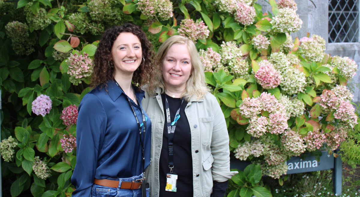 UCCResearch's tweet photo. Congratulations to Aideen McCabe - winner of @UCC’s 2024 Three Minute Thesis competition.

Aideen’s PhD research, supervised by @kelliedean99, focuses on a multiomic approach to assess the expression &amp; regulation of long non-coding RNAs in ovarian cancer.

https://t.co/hywPKQADu0 https://t.co/Ihwg1vp4pg