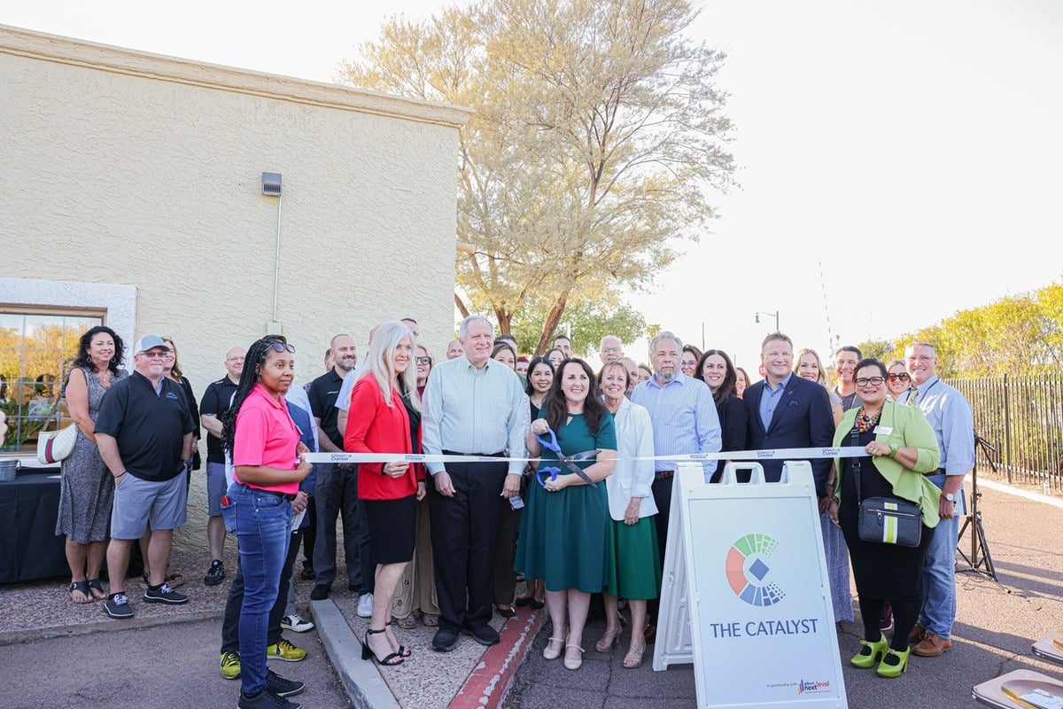 New Business Resource Center 'The CATALYST' Opens in Downtown Gilbert to Support Local Entrepreneurs dlvr.it/TDWZZS