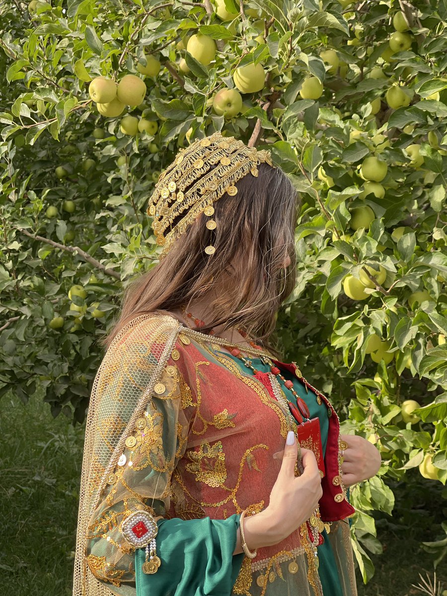 نەبات🍭 tweet media