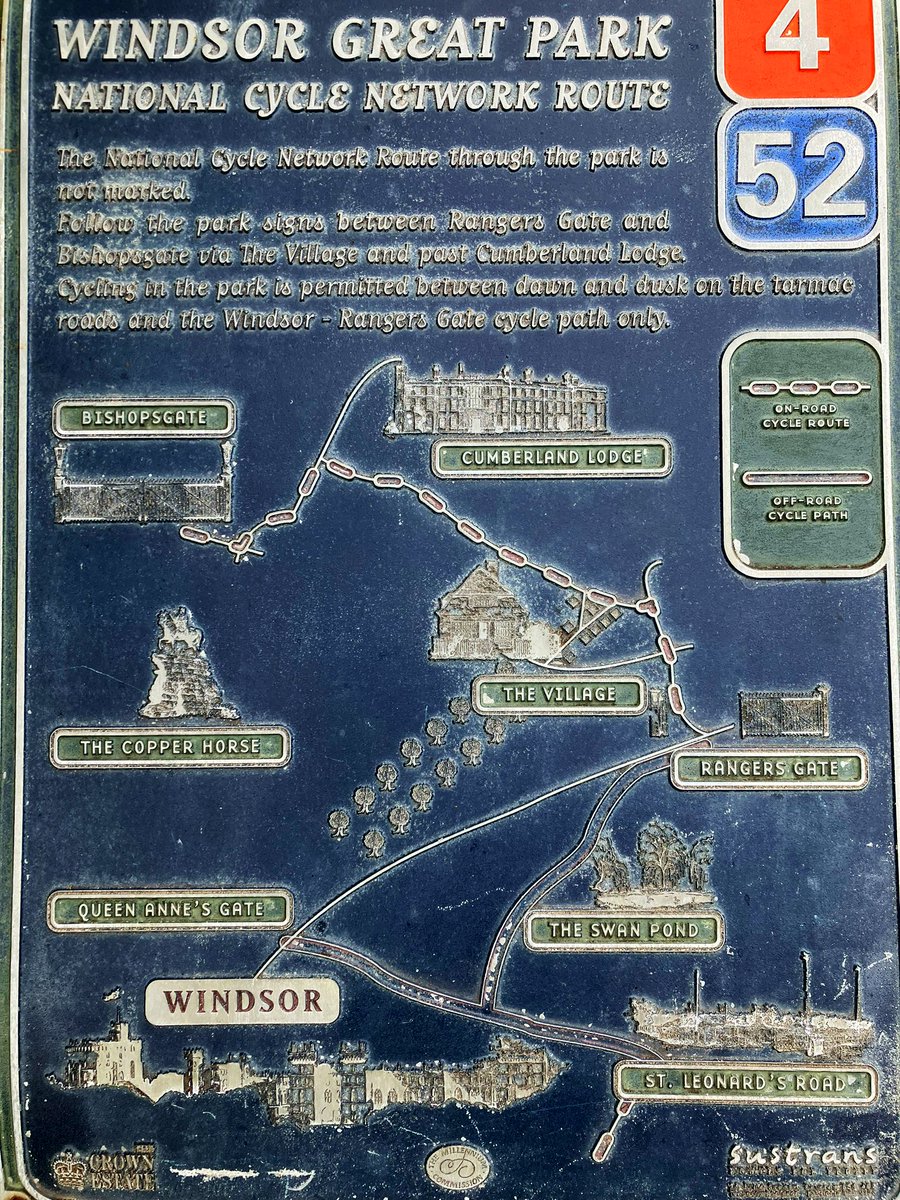 LetsWindsor's tweet photo. #Signs #Signposts #Cycling National cycling π΄ route towards Windsor Great Park Village #LetsWindsor https://t.co/0QwhXwIzyQ #Sustrans #WindsorCyclingHub https://t.co/FgY3eYVQR0