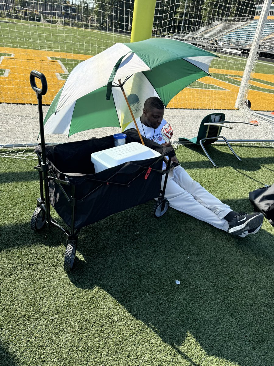 KendrickKfast's tweet image. To maintain a professional demeanor, I begin each coaching session with a Bible verse and prayer. This helps me separate my emotions from my teaching job and ensure my athletes receive the best Coach K
