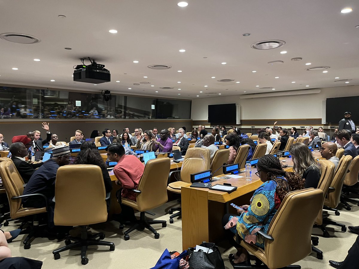 HebaJournalist's tweet photo. I must say, there is a real feeling in this full house side event at the UN Summit of the Future that Security Council reform will happen in our lifetime. @palabanapalms @Oxfam #OurCommonFuture https://t.co/iYLwIVRZhA