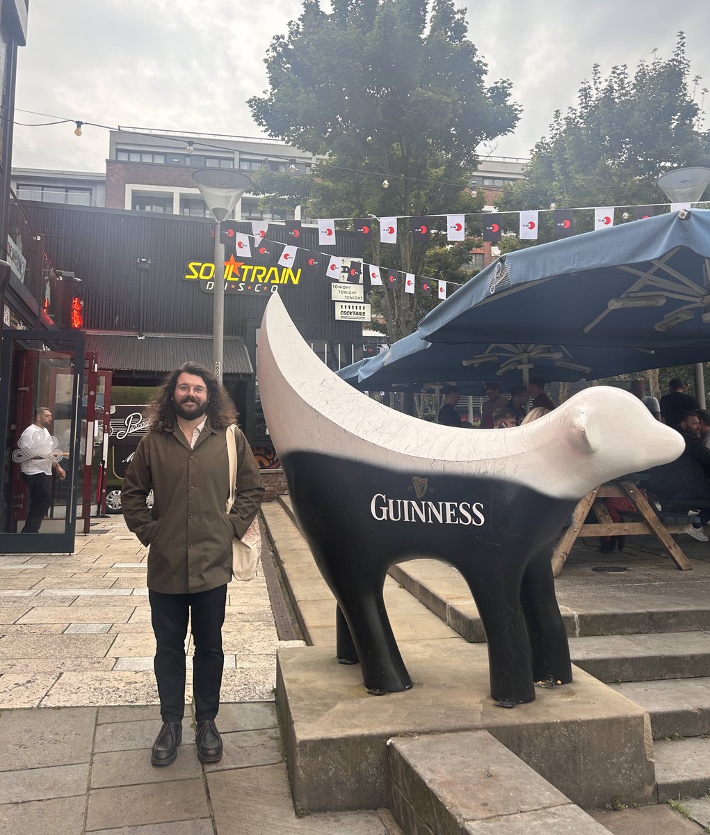 not to be a tourist in the city i grew up in but: guinnesslambbanana!