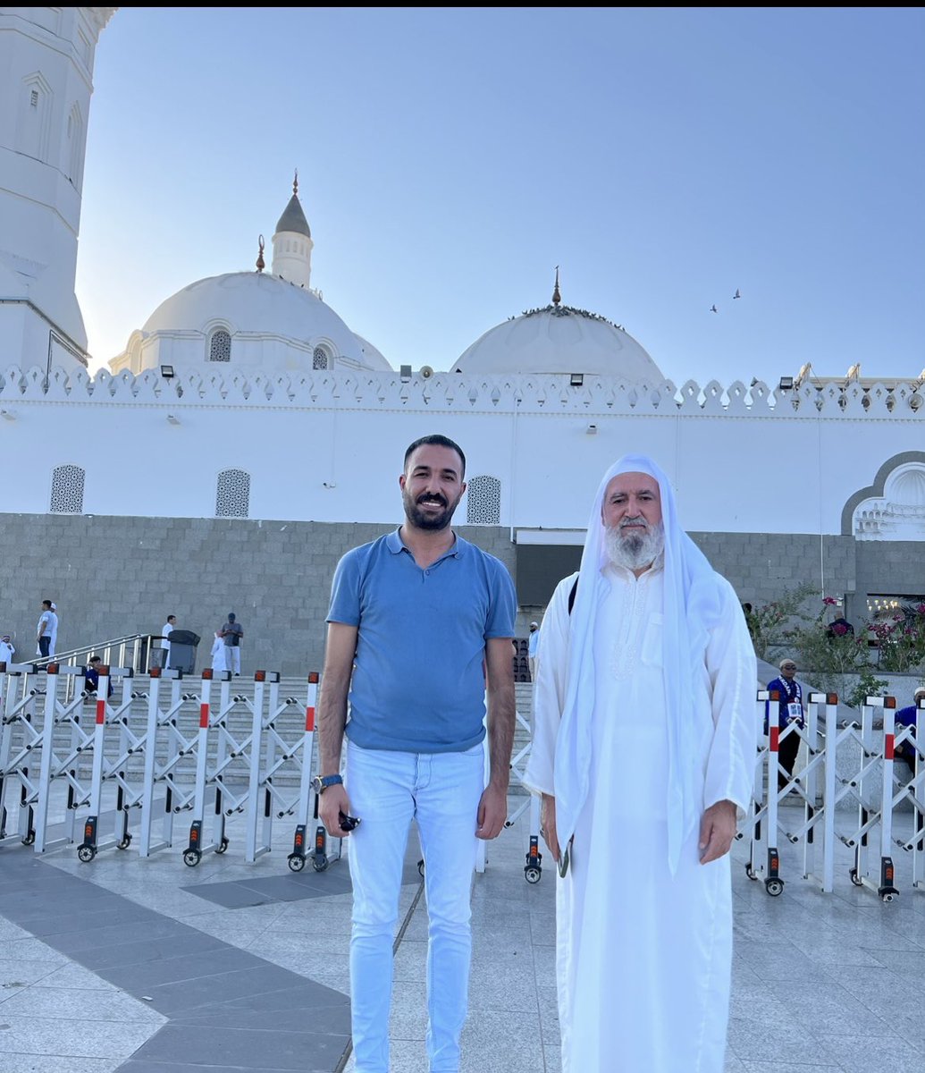 Rıdvan Tartar (@rtartar12) on Twitter photo Hayattım’da tanımaktan onur duyduğum
İnsanlığı ile iz bırakan değerli hocam <a href="/CemalCinar_/">Cemal Çınar جمال چنار</a>
Rabbim sağlıklı ömür versin Hayattım’da tanımaktan onur duyduğum
İnsanlığı ile iz bırakan değerli hocam <a href="/CemalCinar_/">Cemal Çınar جمال چنار</a>
Rabbim sağlıklı ömür versin