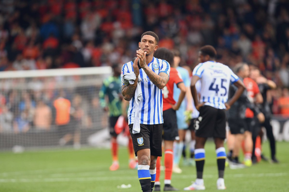 swfc's tweet photo. Tough one to take.

Thank you for your support this afternoon 👏 

#LUTSHW https://t.co/ntwVJdXTBv
