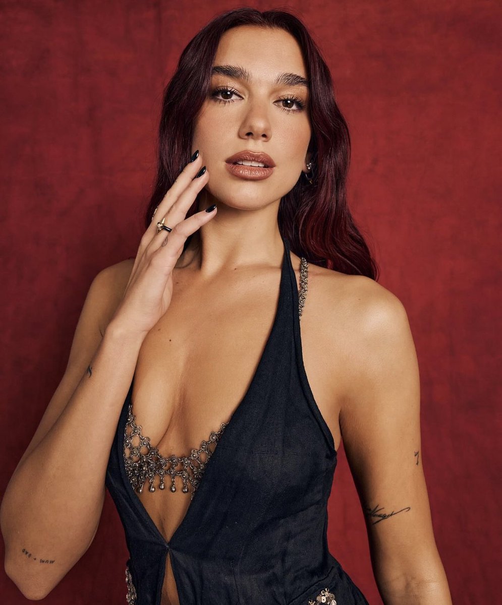 Dua Lipa France tweet media