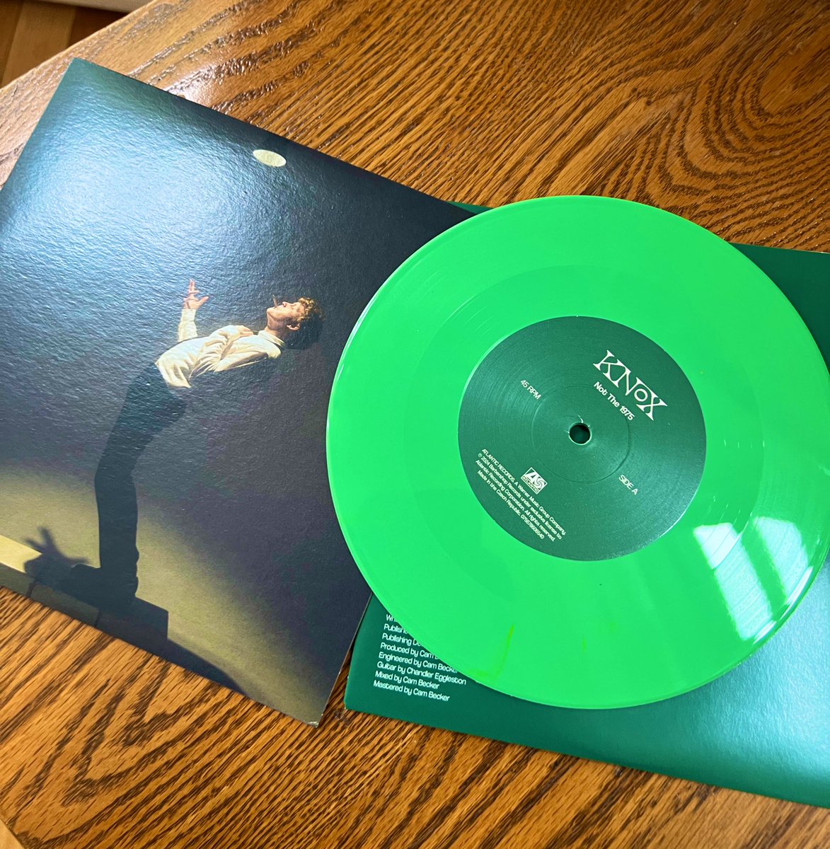 LOOK AT THIS TRUE MASTERPIECE THAT CAME IN TODAY 😍💚 <a href="/musicbyknox/">knox 🧩</a>