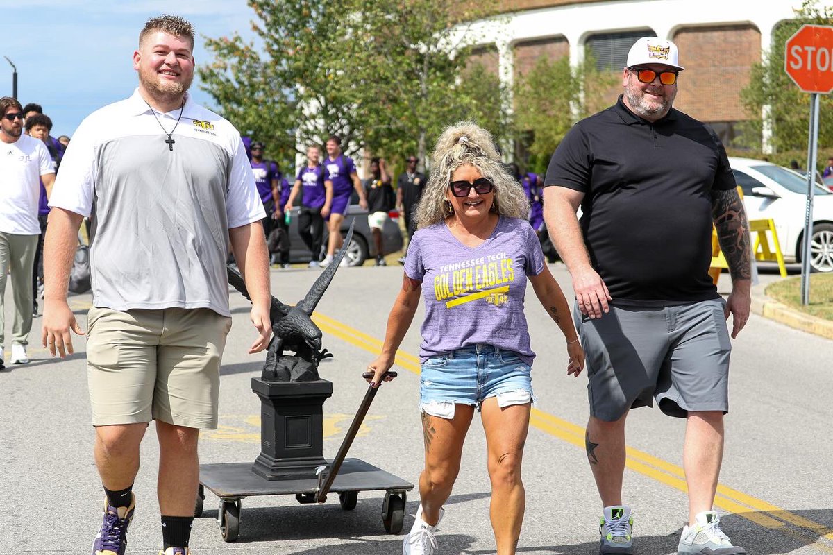 TTUGoldenEagles's tweet photo. 𝙎𝘼𝙏𝙐𝙍𝘿𝘼𝙔, 𝙂𝘼𝙈𝙀 𝘿𝘼𝙔, 𝙂𝙊𝙊𝘿 𝙑𝙄𝘽𝙀𝙎

#WingsUp | #AimHigh https://t.co/J1o9rhpAyv