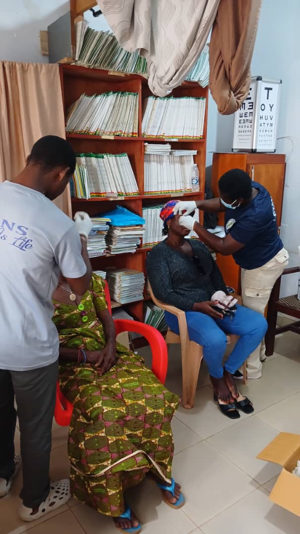 Prampram Polyclinic in conjunction with the Korle Bu Eye Team and Dzata Foundation performed free eye surgeries for the people of the Prampram community and its environs. Some people who hitherto needed walking aids left the facility without them.